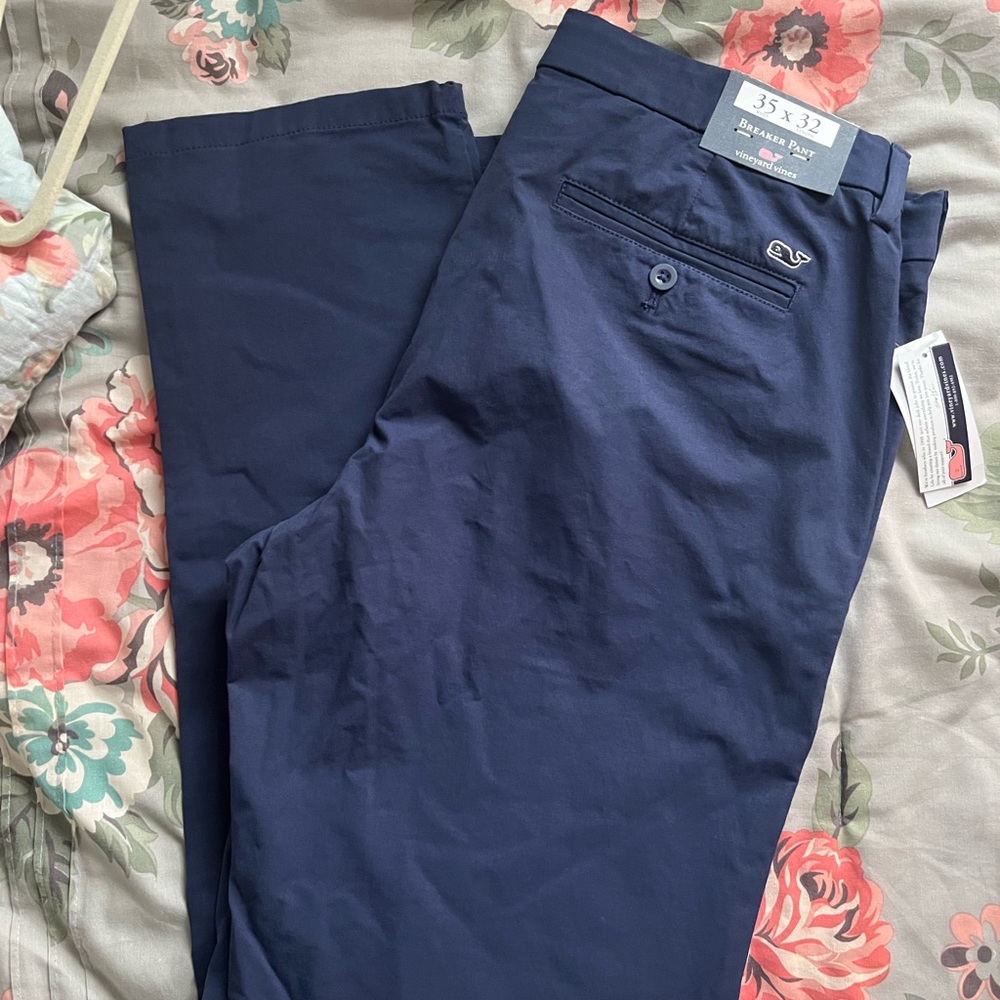 Vineyard Vine Breaker Pants 35x32